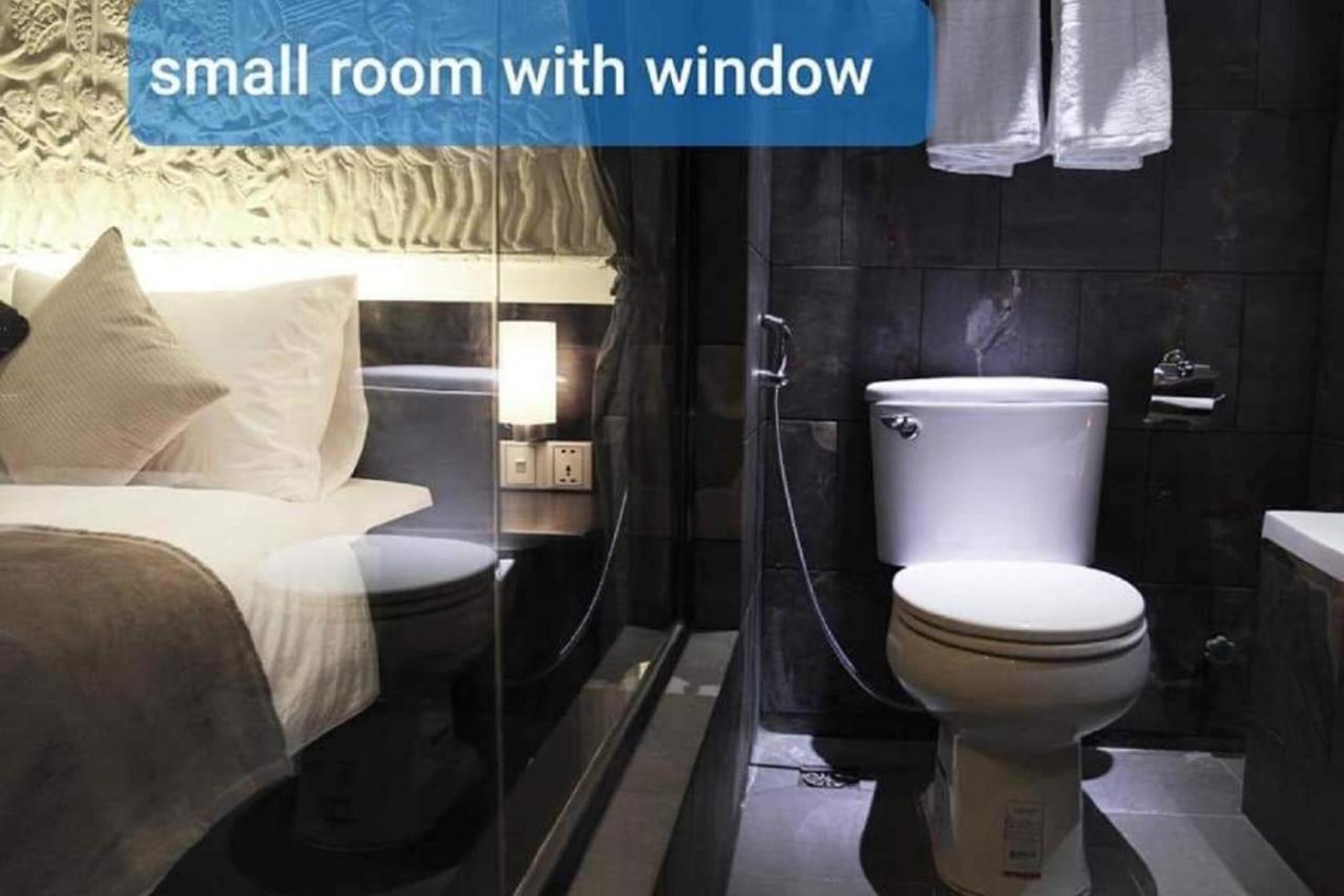 Blue Crystal Boutique Hotel بنوم بنه المظهر الخارجي الصورة